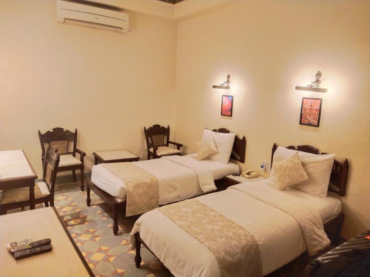 Palace On Ganges - Heritage Hotel — Fotos 1